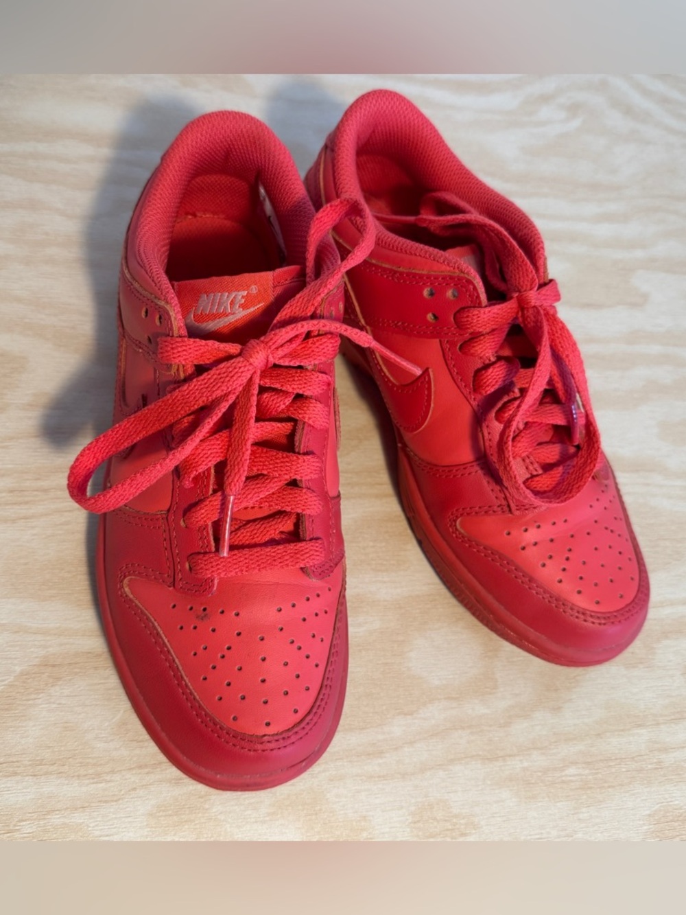 Nike (GS) Dunk Low 'Track Red Sneakers size 3.5Y